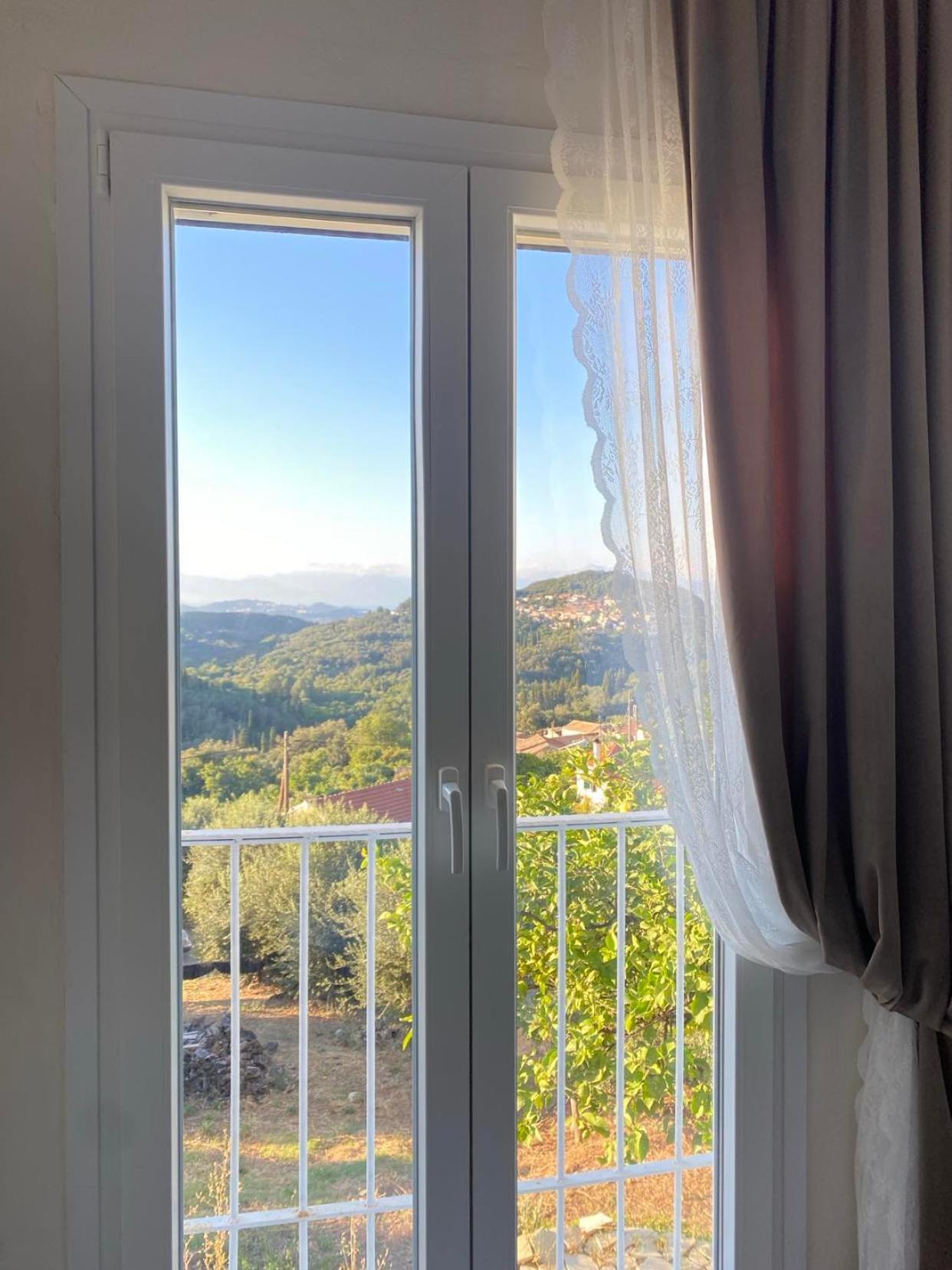 Kastellanoi  Dinateli Houses - Live Like A Local In Corfu מראה חיצוני תמונה