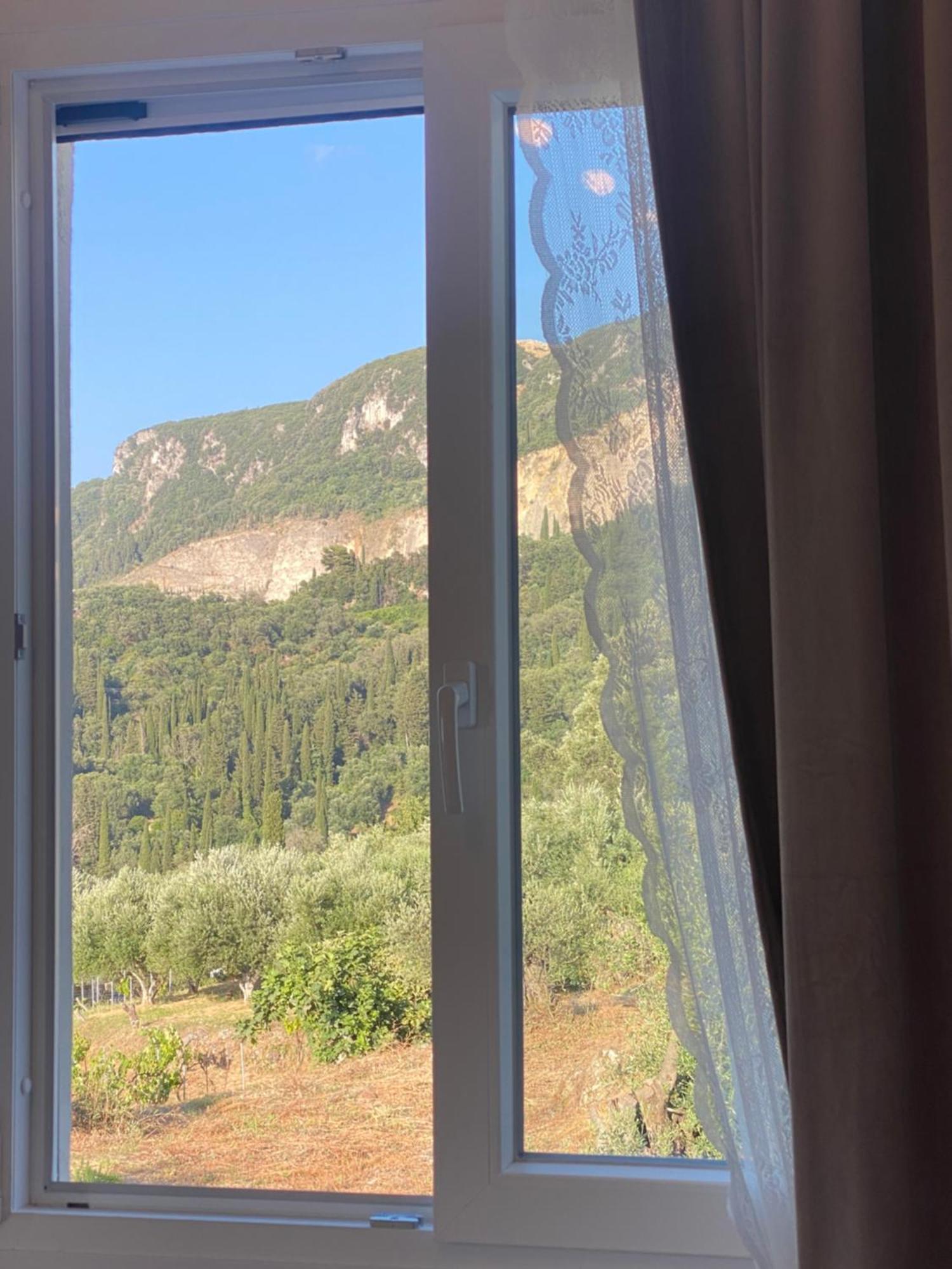 Kastellanoi  Dinateli Houses - Live Like A Local In Corfu מראה חיצוני תמונה