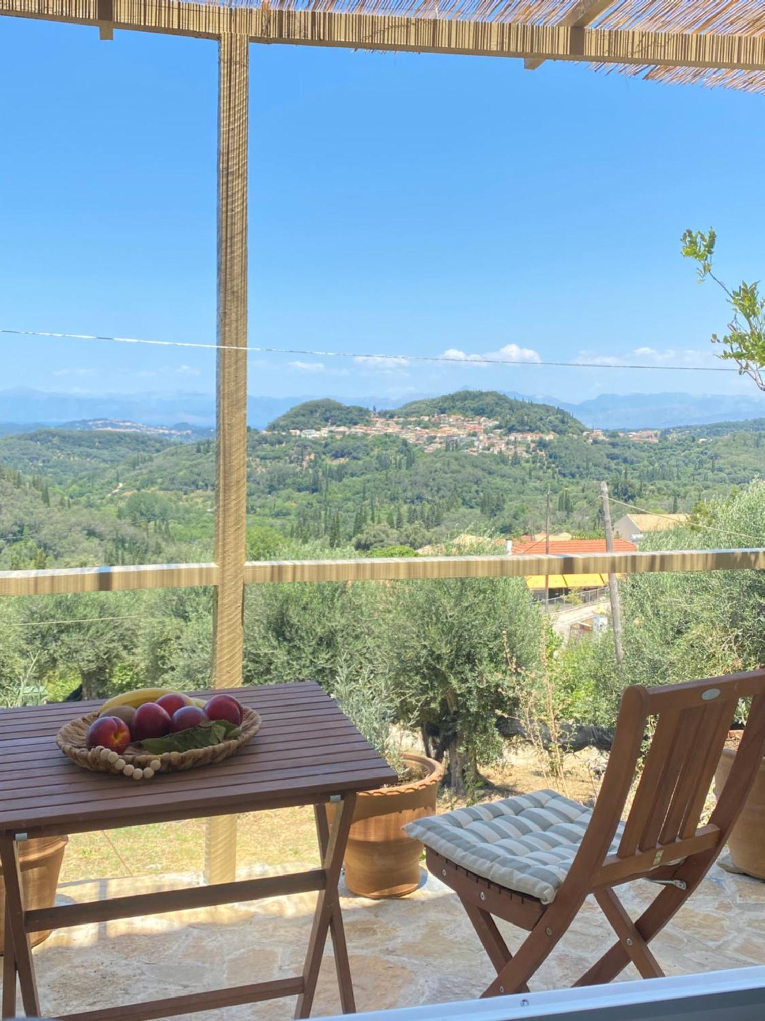 Kastellanoi  Dinateli Houses - Live Like A Local In Corfu מראה חיצוני תמונה