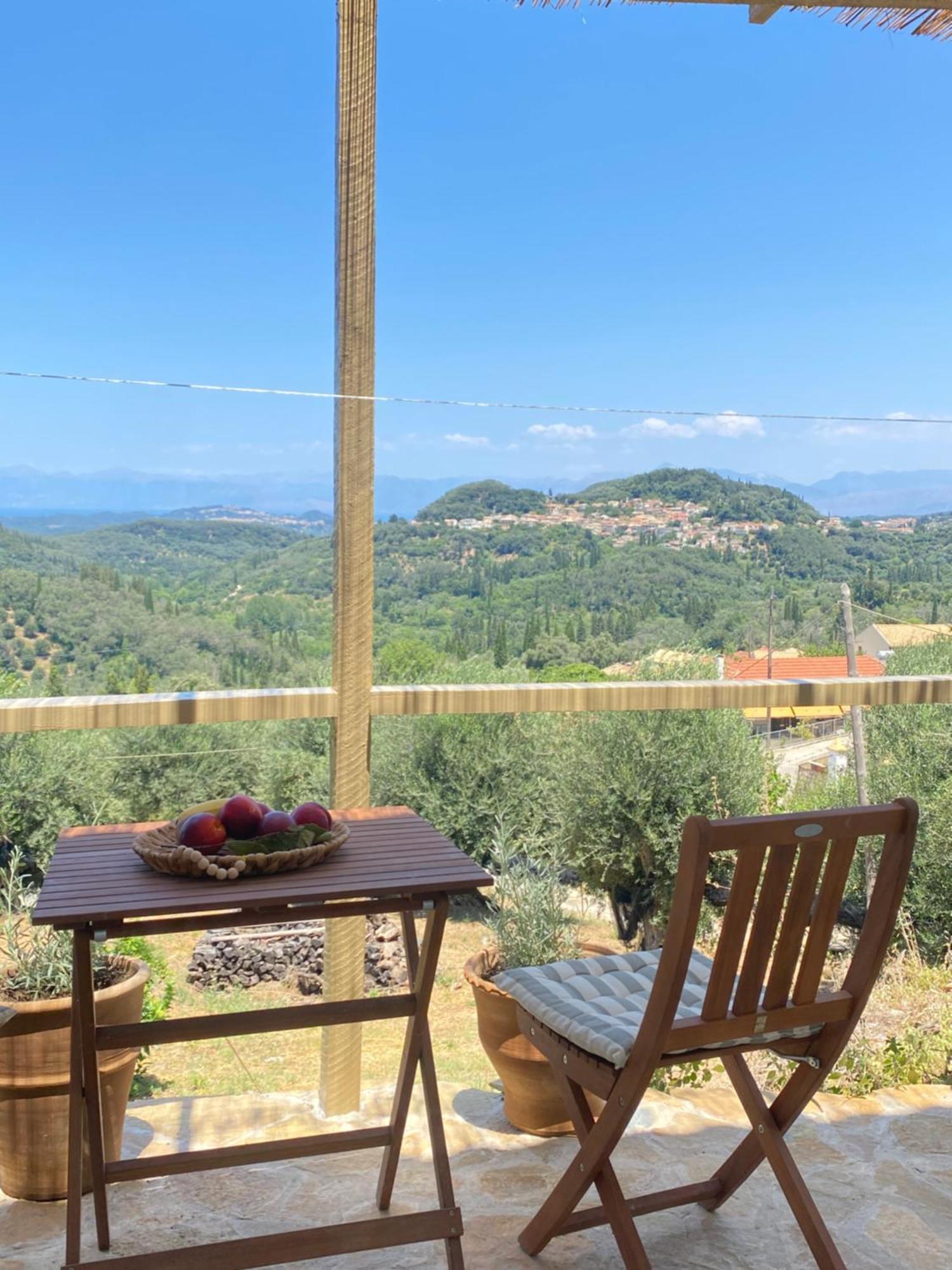 Kastellanoi  Dinateli Houses - Live Like A Local In Corfu מראה חיצוני תמונה