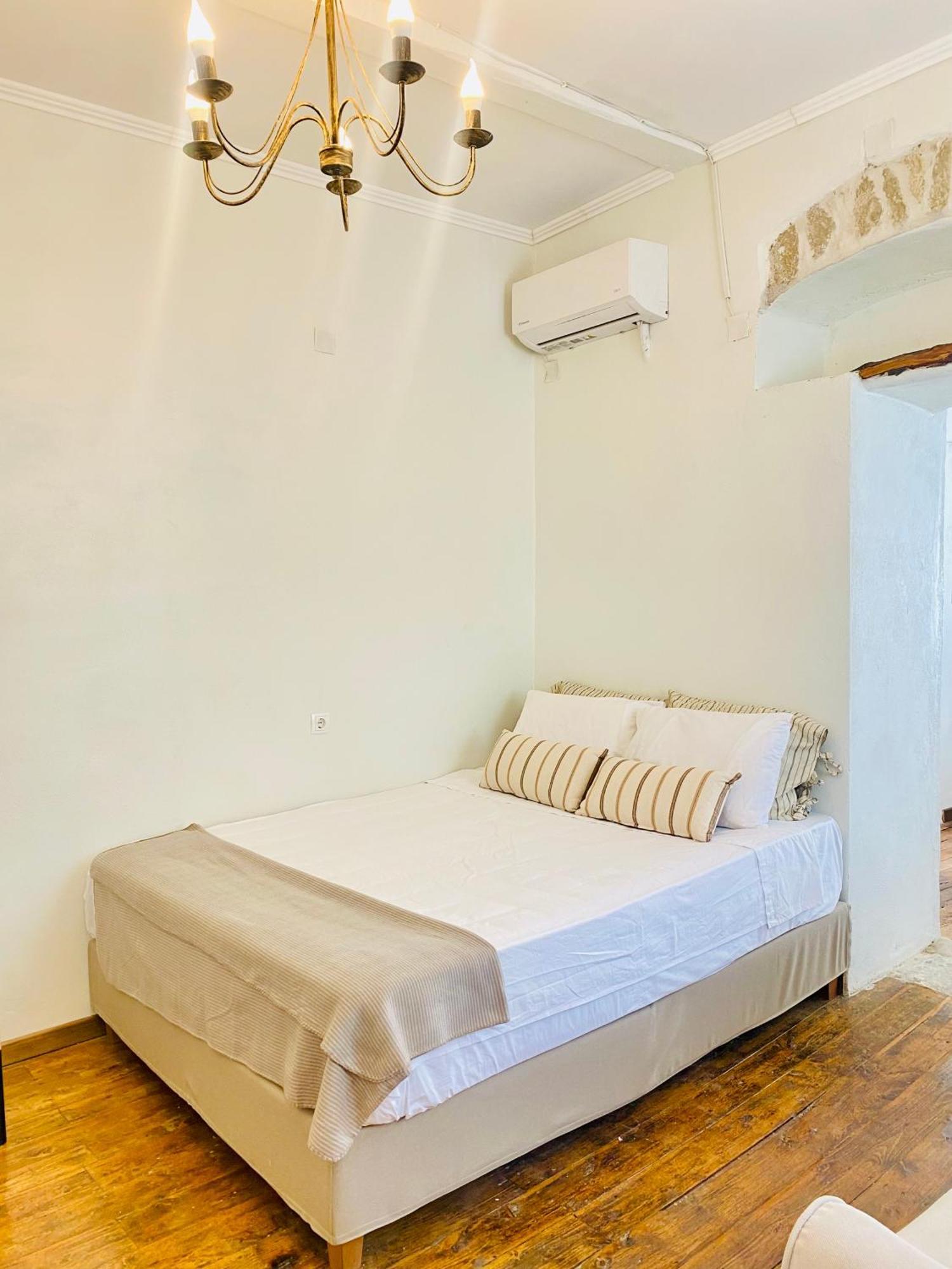 Kastellanoi  Dinateli Houses - Live Like A Local In Corfu מראה חיצוני תמונה