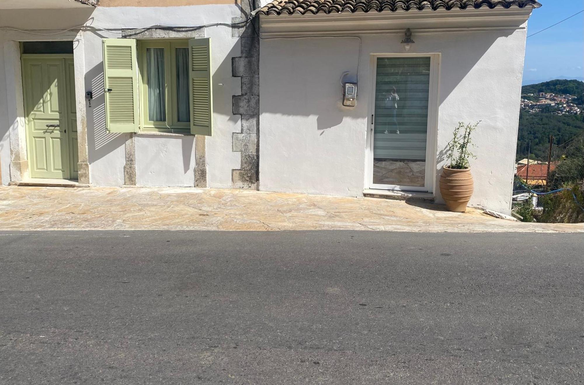 Kastellanoi  Dinateli Houses - Live Like A Local In Corfu מראה חיצוני תמונה